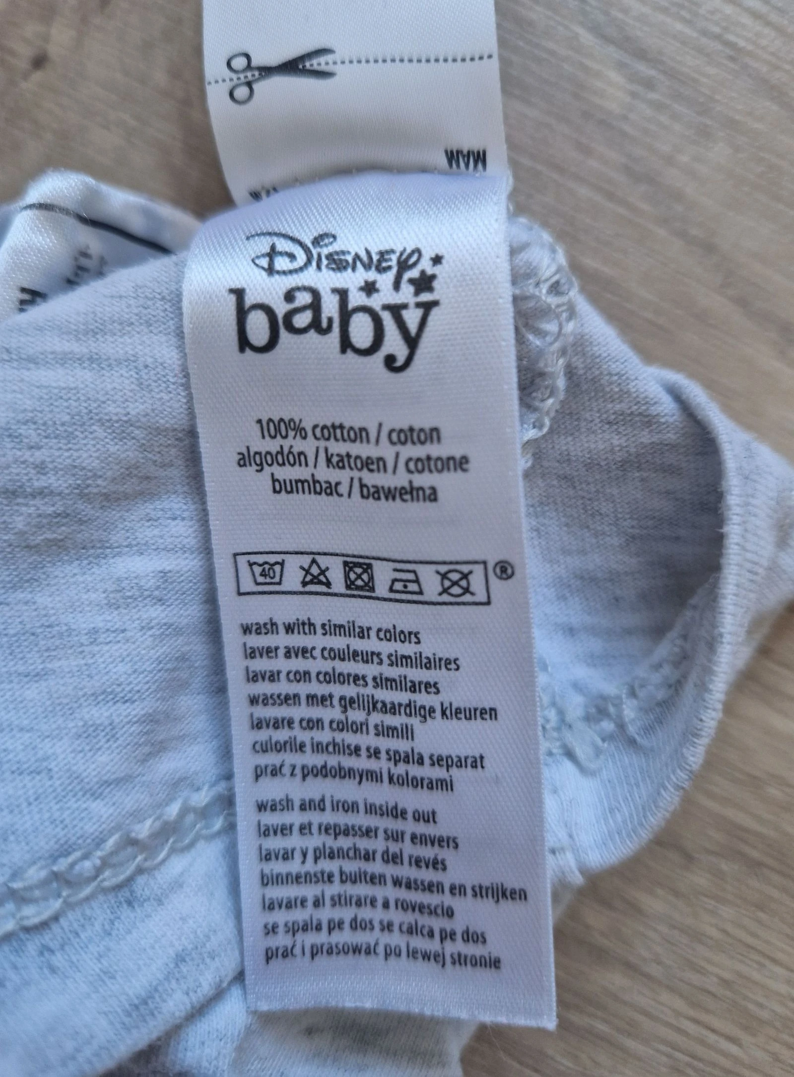 ⭐ Conjunto Disney Baby - camiseta + saia - 12 meses - bebê menina - bom estado – photo 8